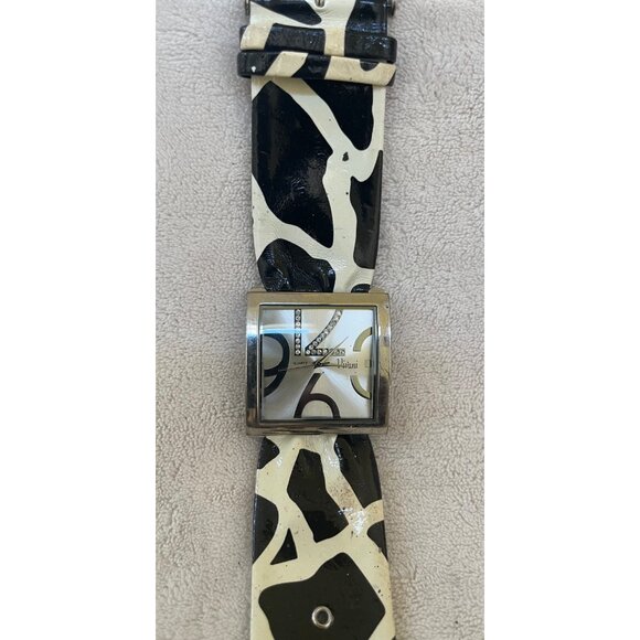 Womens Fashion Watch Stylish Timepiece Elegant Chic Casual Everyday Accessory - Picture 3 of 3